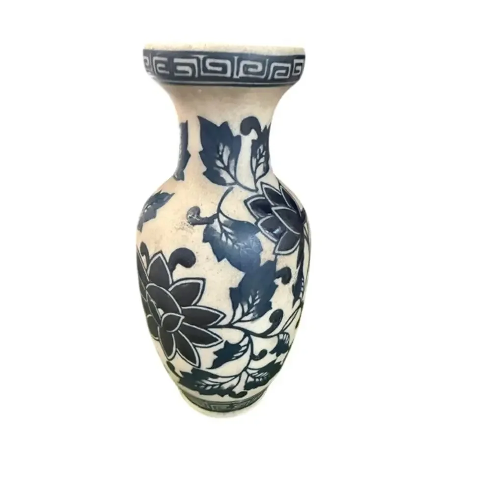 Chinese Cizhou style vase black floral & leaf pattern sgraffito 6